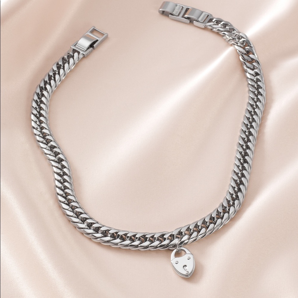 Stella & Dot Heart Lock Necklace